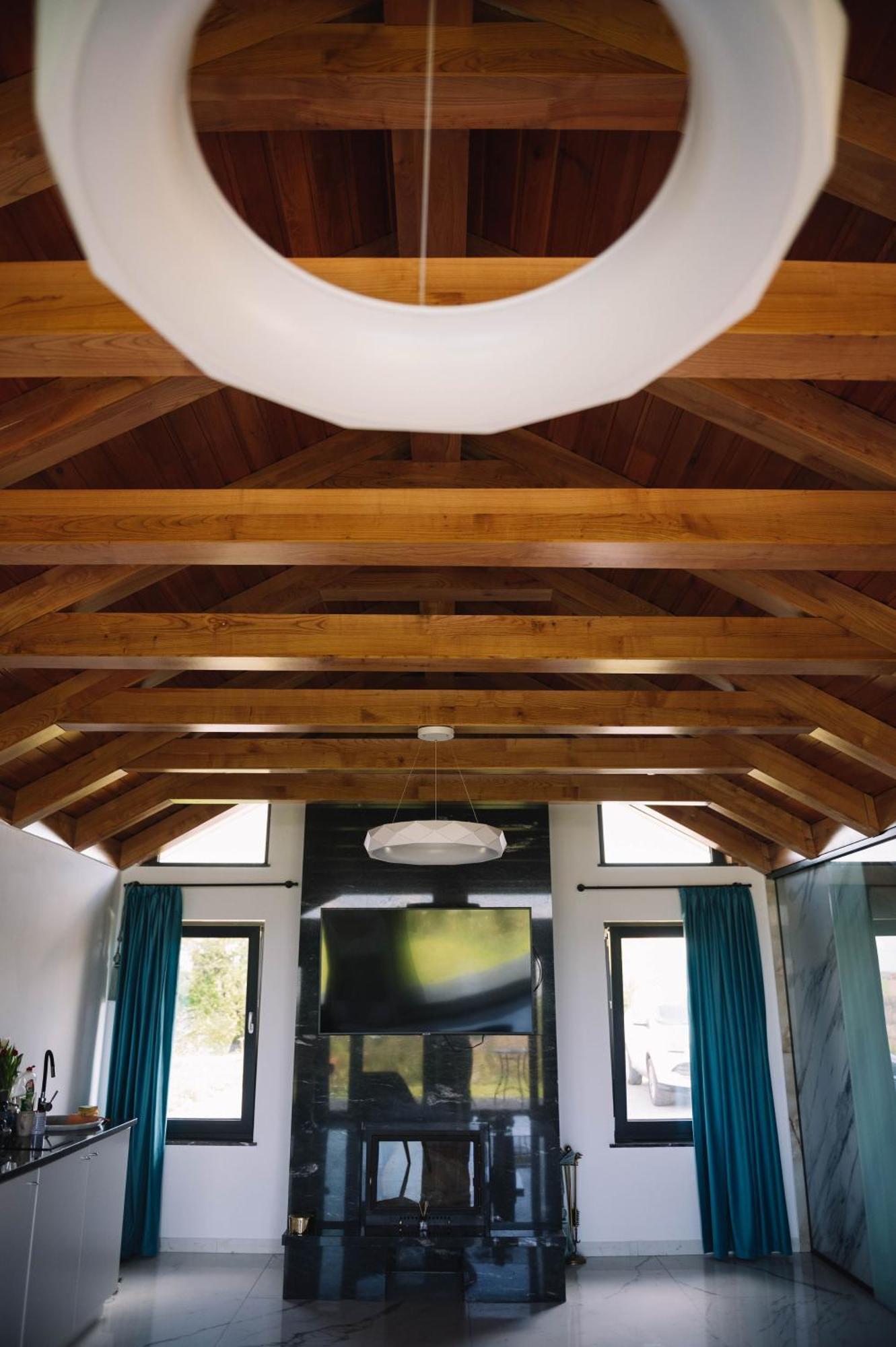 Casa Moderna In Sinteu - Intersectia Intre Modern Si Linistea Naturii Huta Voivozi Zewnętrze zdjęcie
